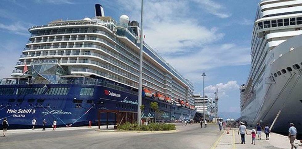 for harbor travelers Lejlighed Piræus Eksteriør billede